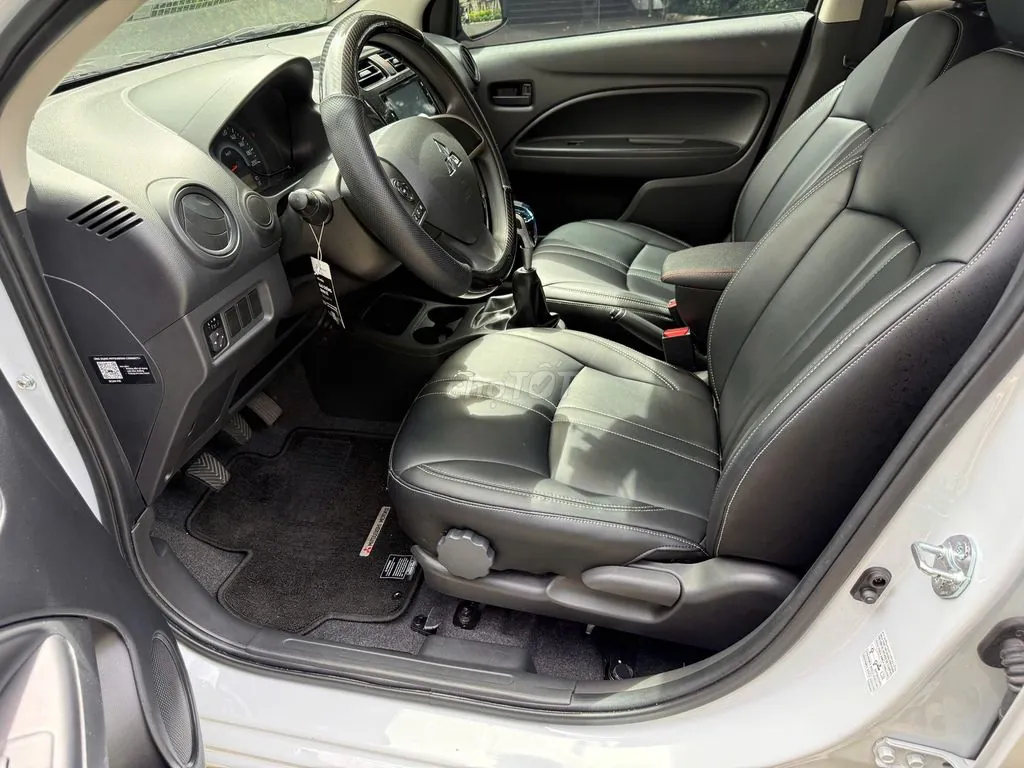 Mitsubishi Attrage 2025 photo 4