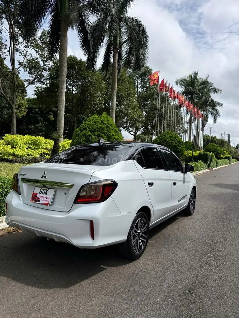 Mitsubishi Attrage 2025 photo 3