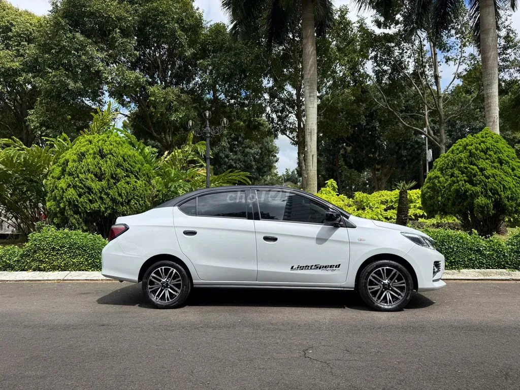 Mitsubishi Attrage