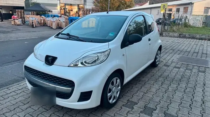 Peugeot 107