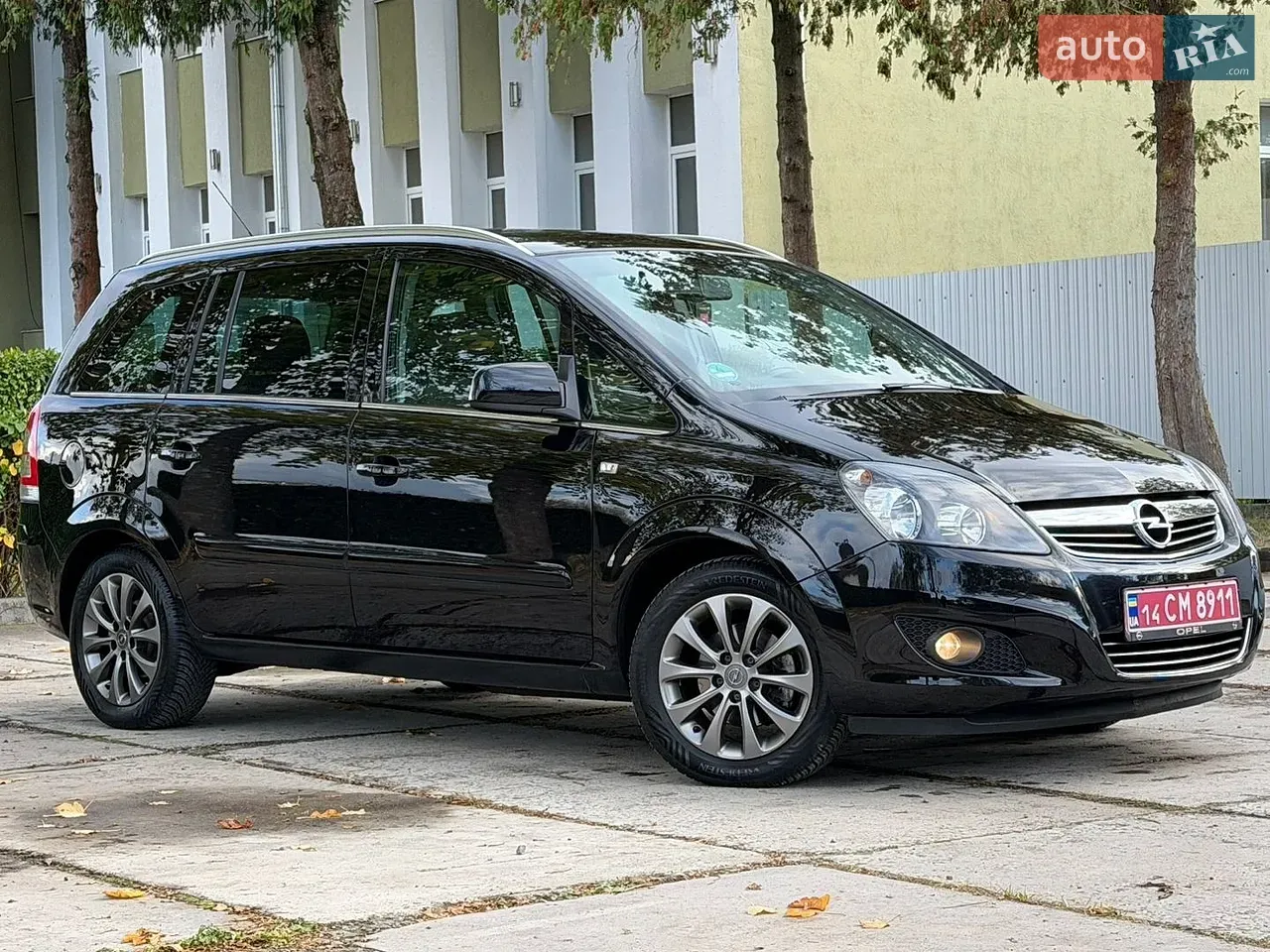 Opel Zafira 2011 photo 4