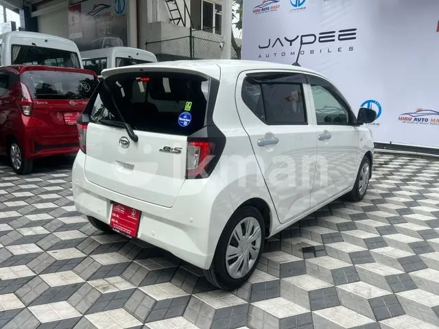 Daihatsu Mira 2025 photo 4