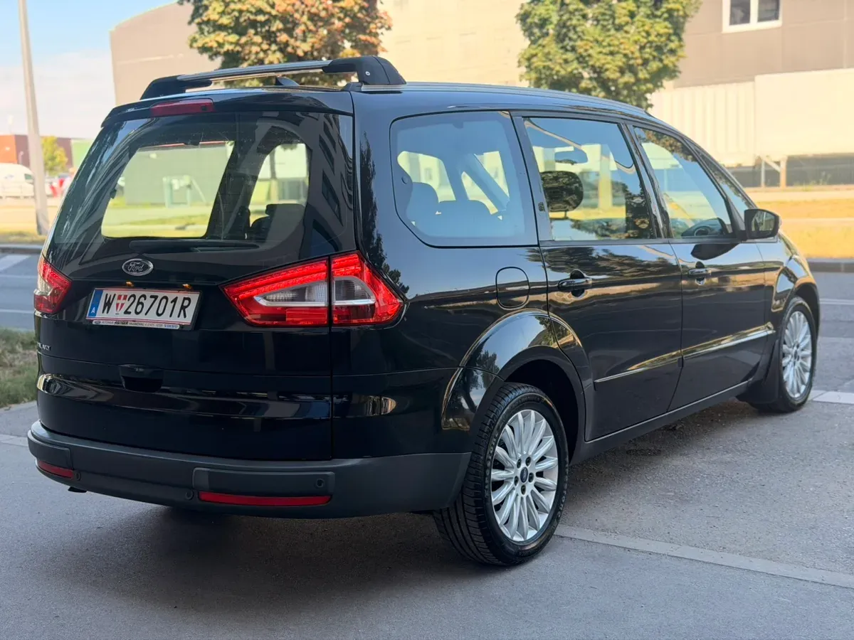 Ford Galaxy 2014 photo 3