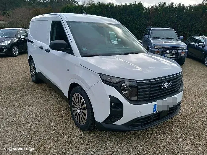 Ford Courier