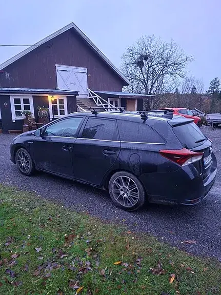Toyota Auris 2016 photo 5