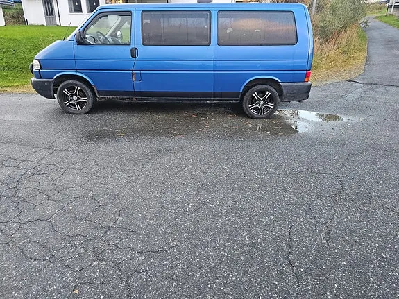 Volkswagen Caravelle 1998 photo 3