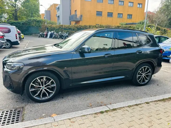 BMW X3 2022 photo 3