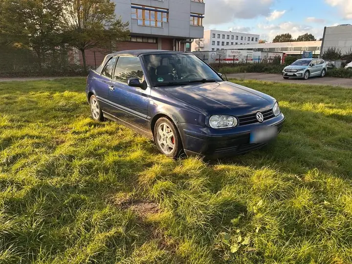 Volkswagen Golf Cabrio