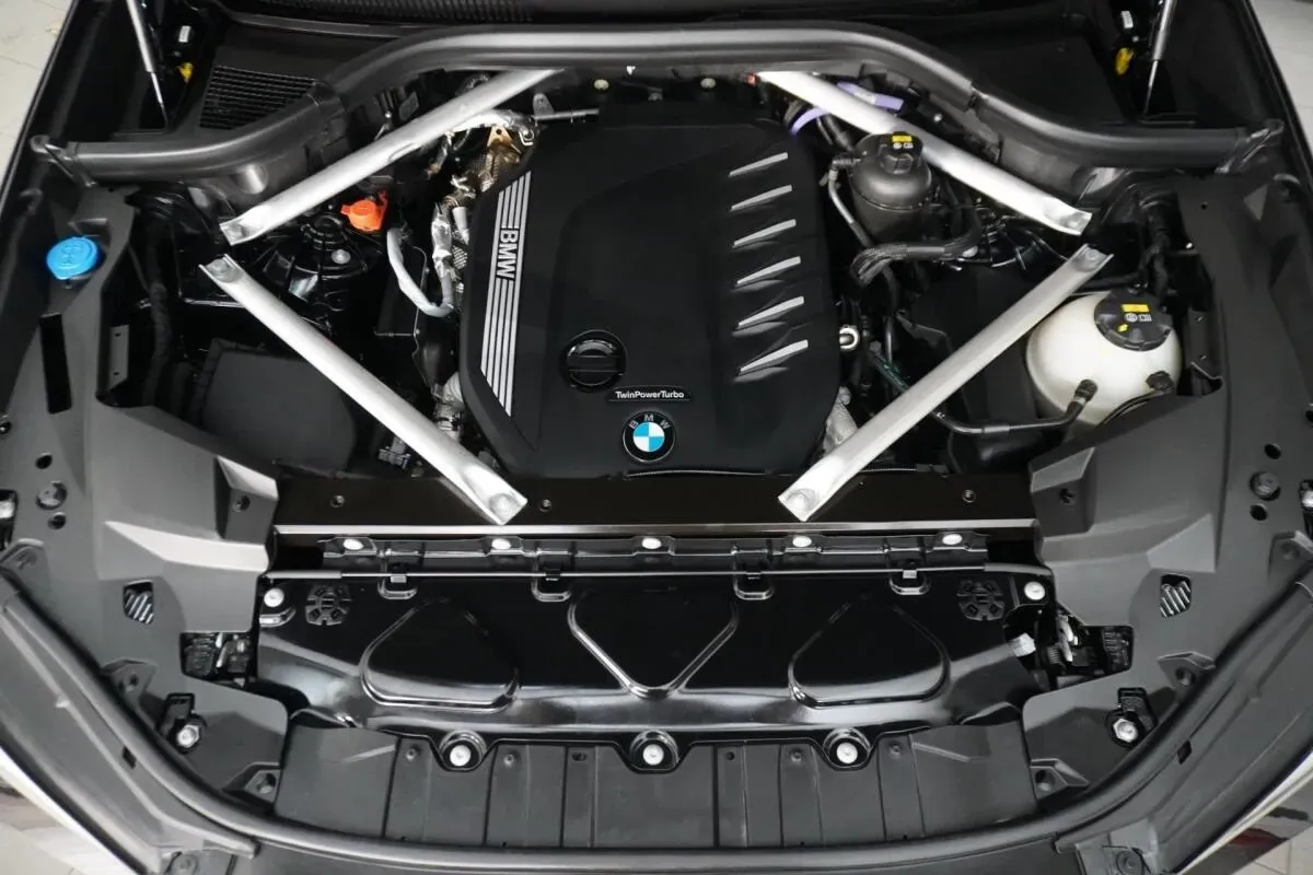 BMW X6 2022 photo 2