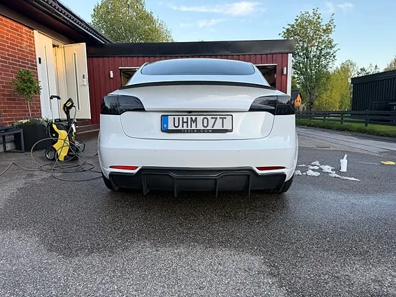 Tesla Model 3 2021 photo 4