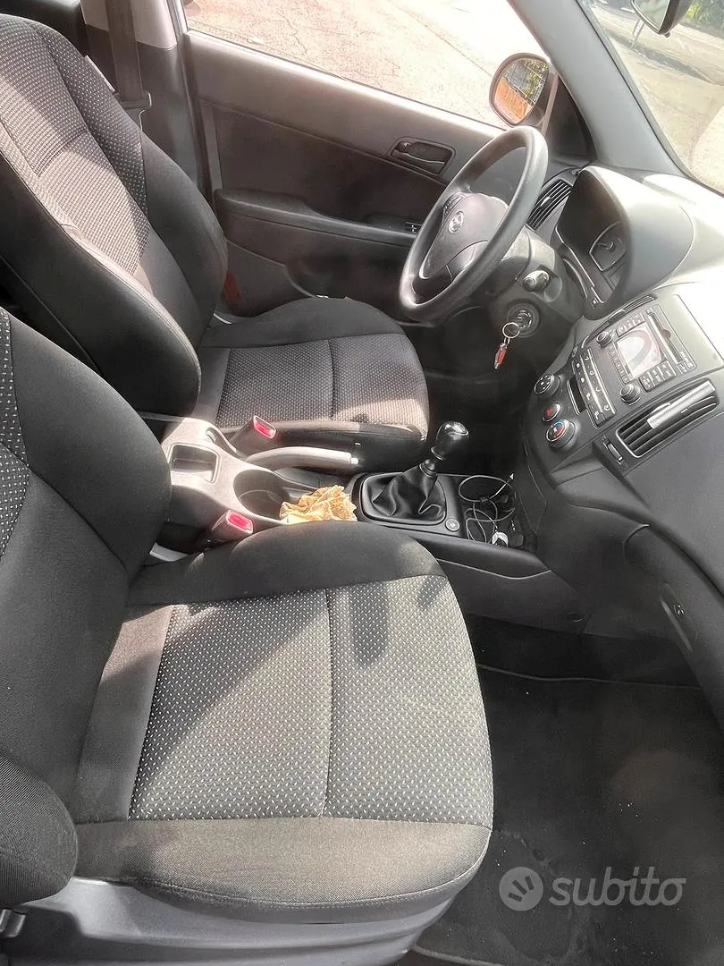 Hyundai I30 2009 photo 5