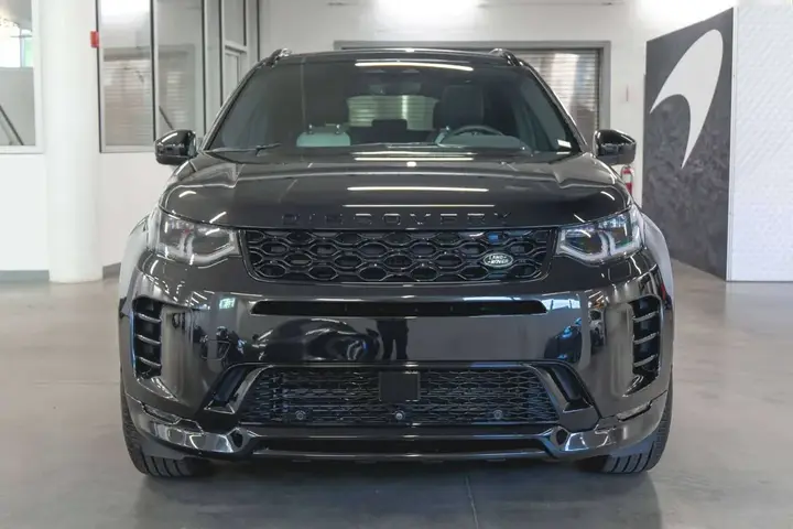 Land Rover Discovery Sport 2026 photo 5