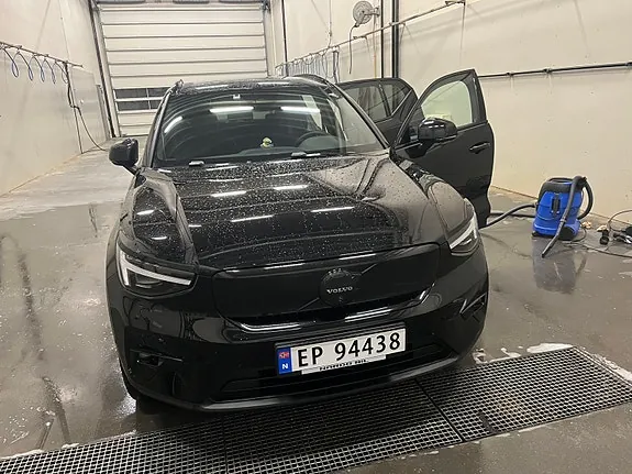 Volvo Ex40 2026 photo 2