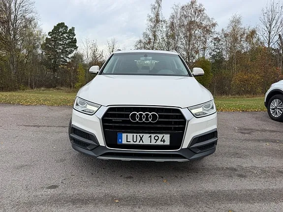 Audi Q3 2016 photo 2