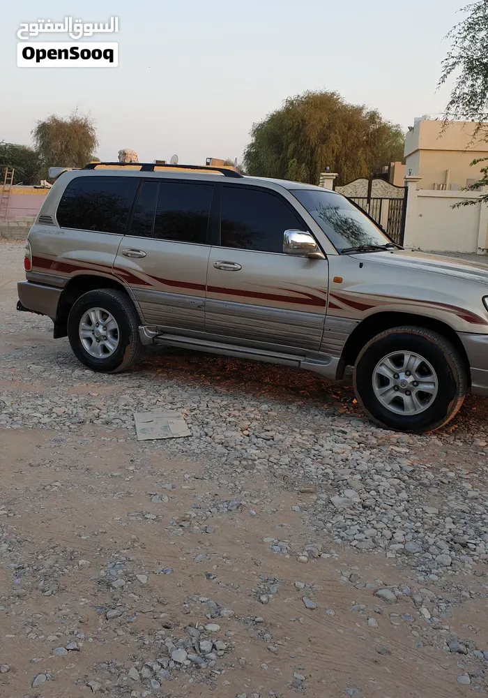 Toyota Land Cruiser Gxr 2005 photo 2