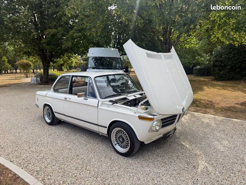 BMW 2002 1971 photo 2