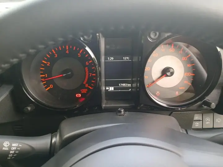 Suzuki Jimny 2026 photo 5