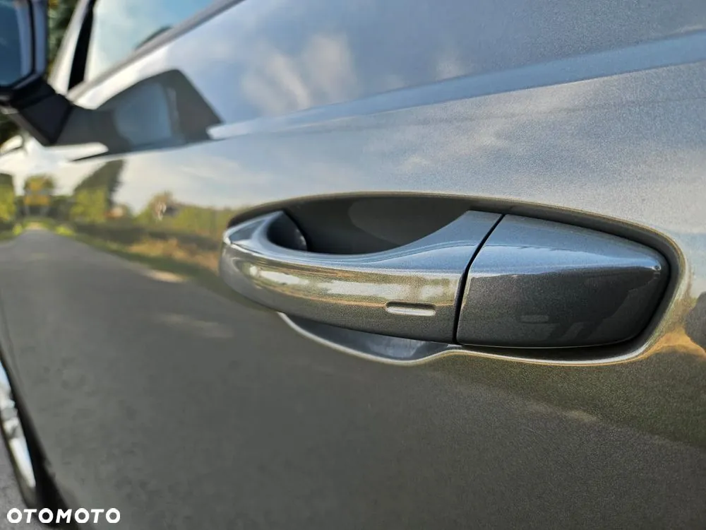Audi Q3 2019 photo 4
