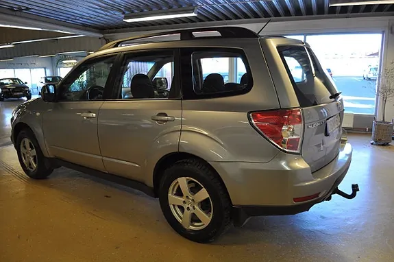 Subaru Forester 2009 photo 4