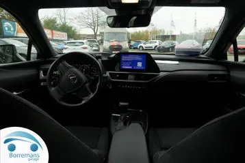 Lexus Ux 2023 photo 2