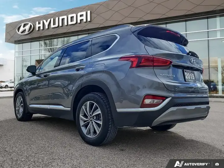 Hyundai Santa Fe 2019 photo 5