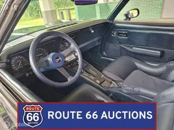 Chevrolet Corvette 1982 photo 2