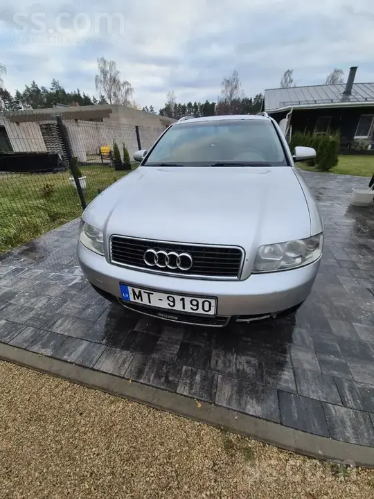 Audi A4 Avant