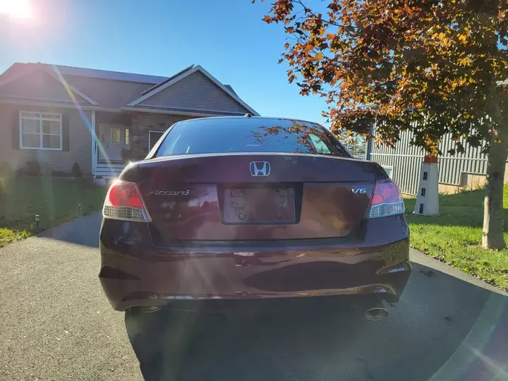 Honda Accord 2009 photo 4