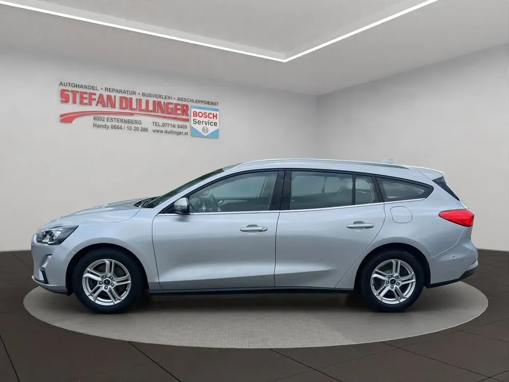 Ford Focus 2020 photo 2