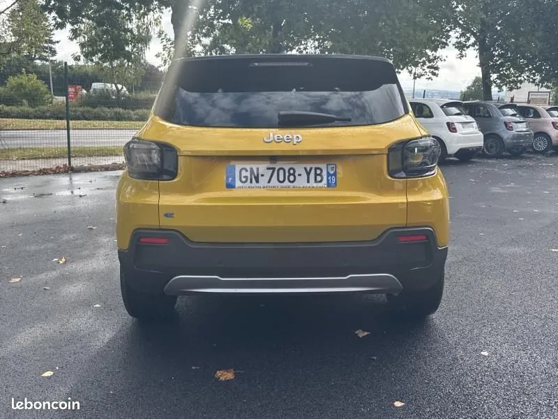 Jeep Avenger 2023 photo 2