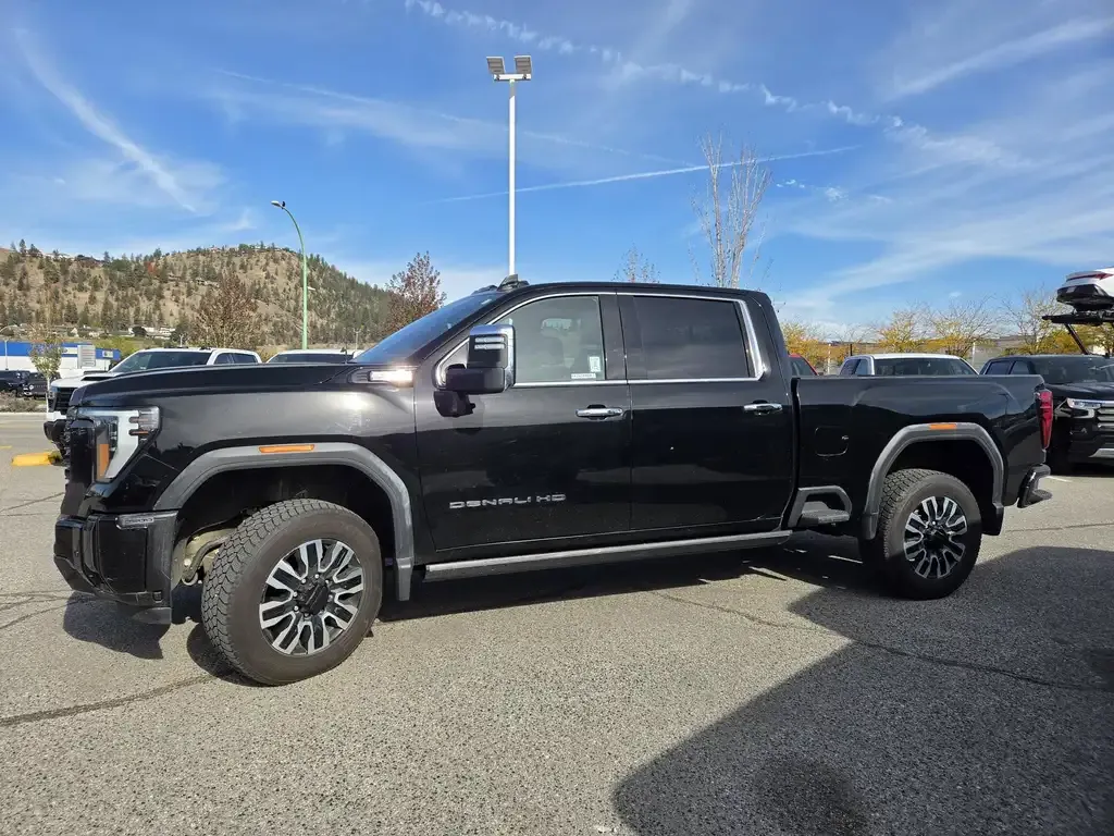 GMC Sierra 2500Hd 2024 photo 3
