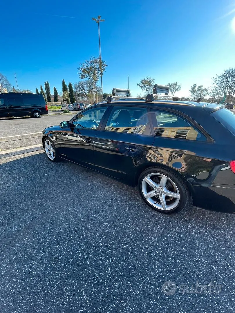 Audi A4 2012 photo 3