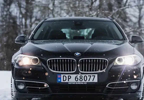 BMW 520I