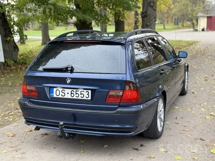 BMW 318 2004 photo 4