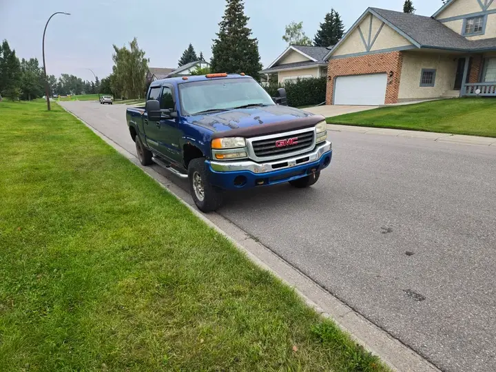 GMC Sierra 2500