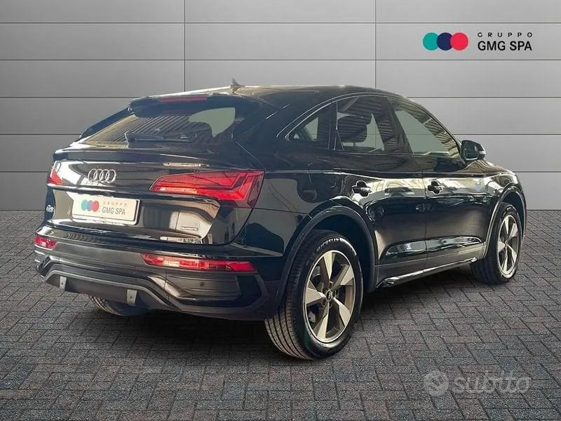 Audi Q5 2022 photo 3