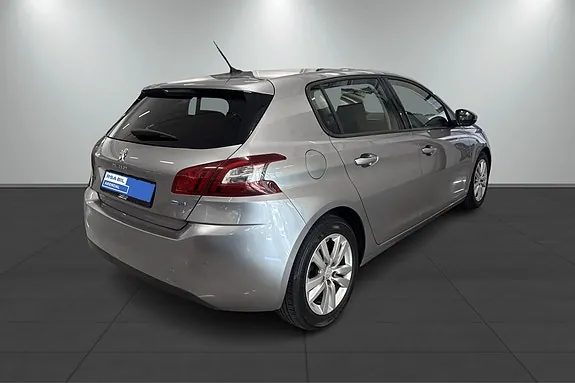 Peugeot 308 2015 photo 3