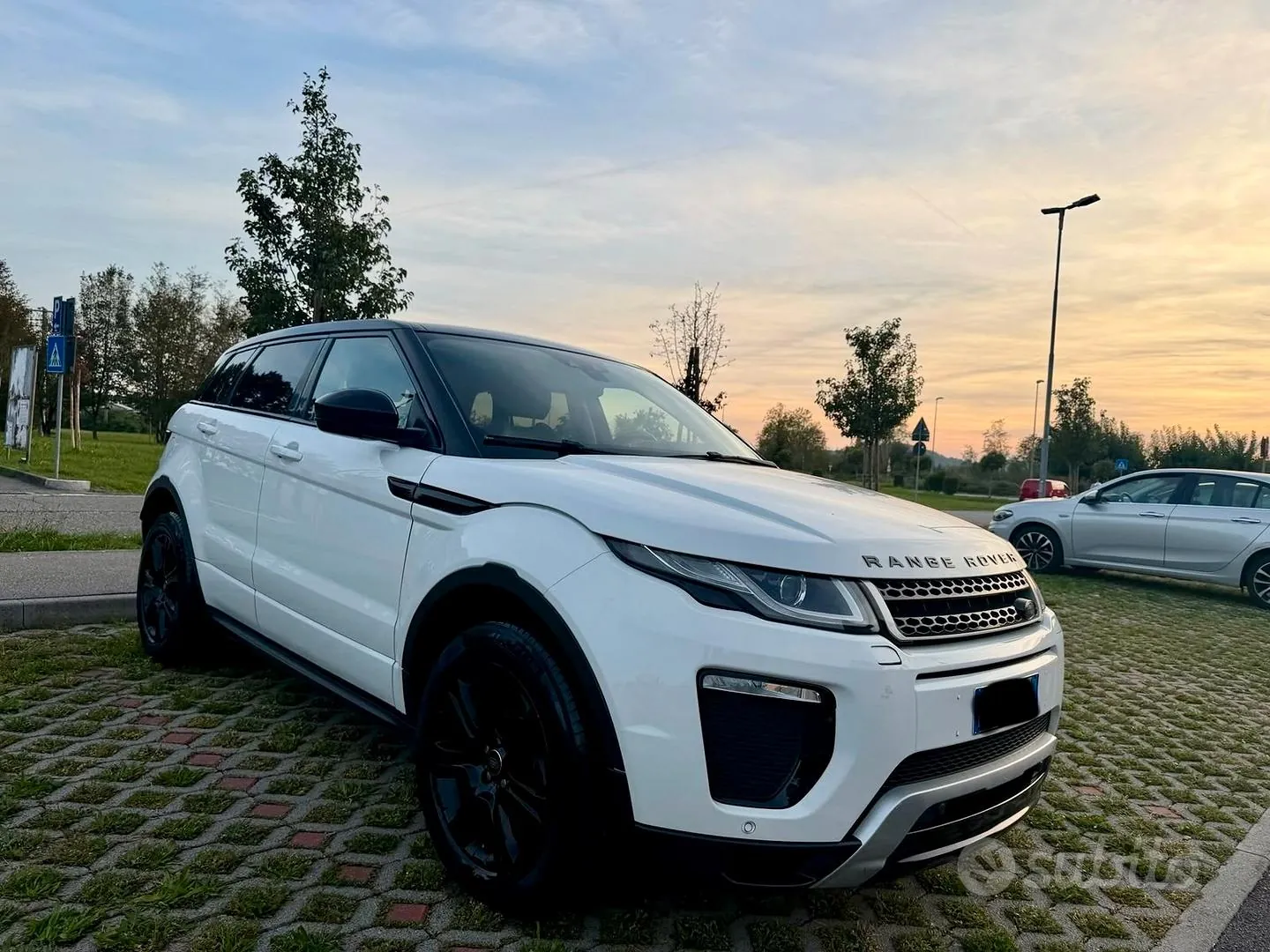 Land Rover Evoque 2016 photo 4