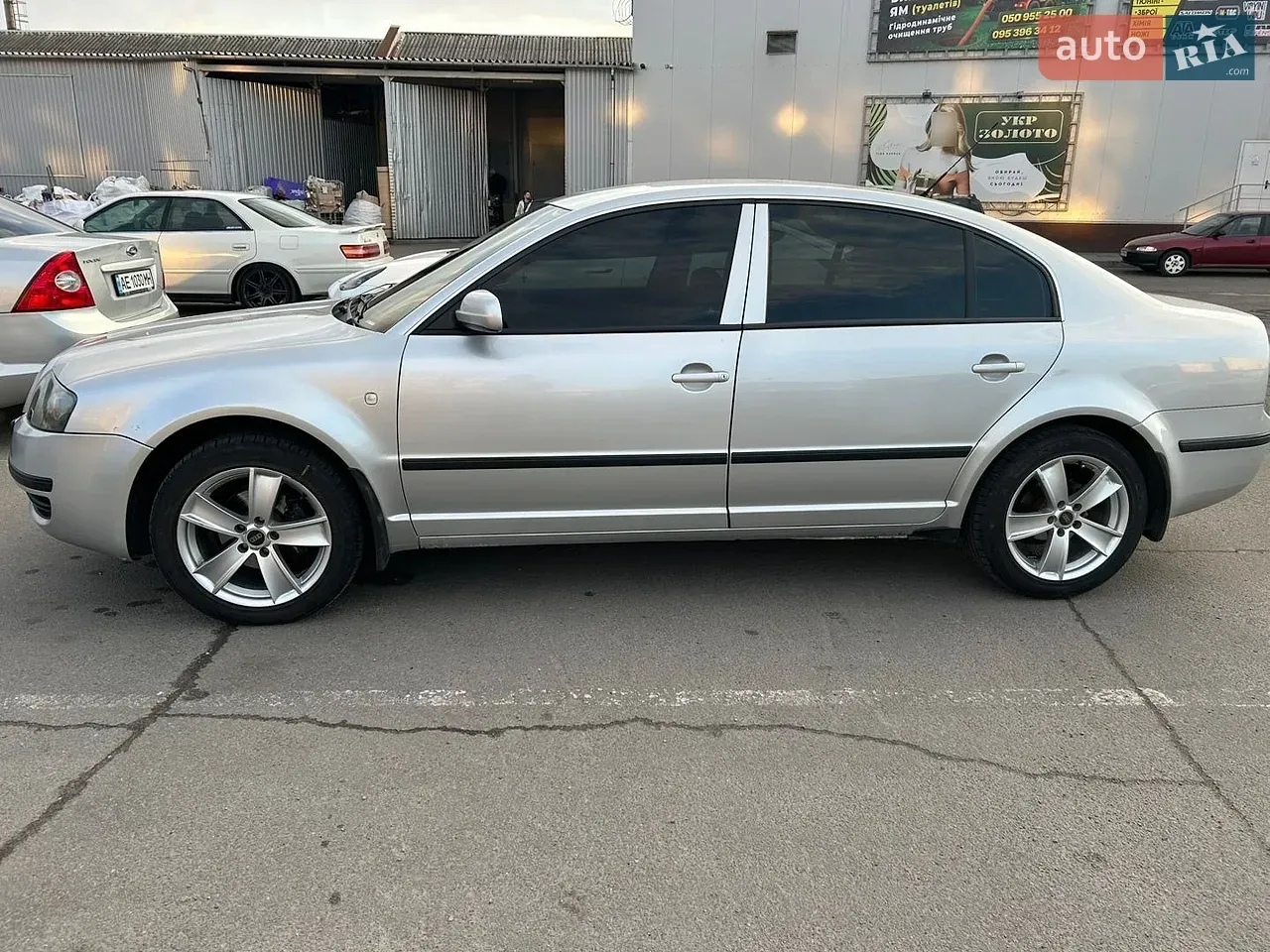 Skoda Superb 2005 photo 3