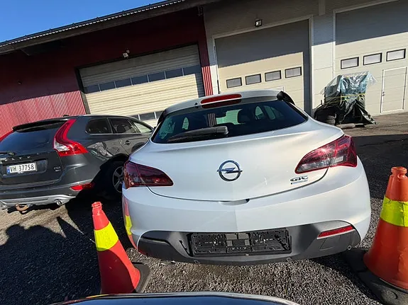 Opel Astra 2015 photo 4