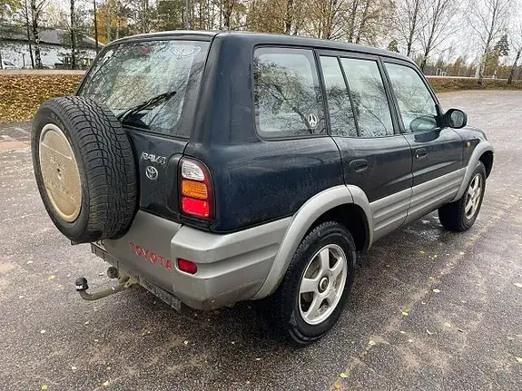 Toyota Rav4 1999 photo 3