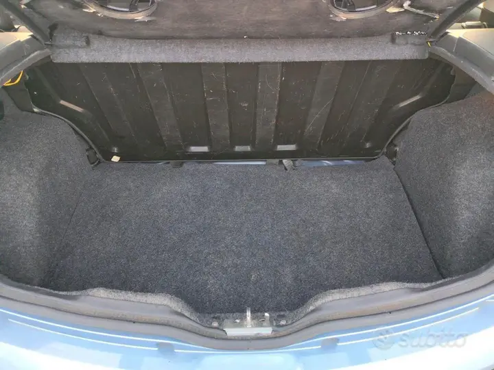 Fiat Punto 2007 photo 2