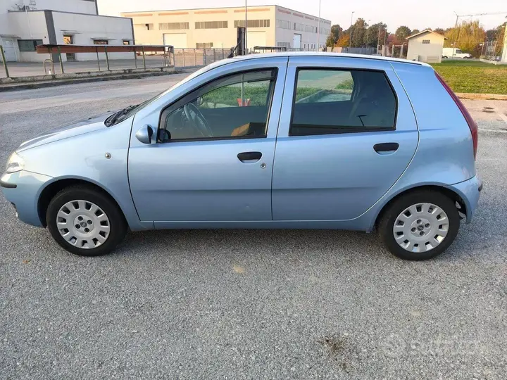Fiat Punto 2007 photo 4