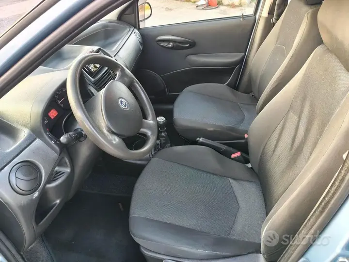 Fiat Punto 2007 photo 3