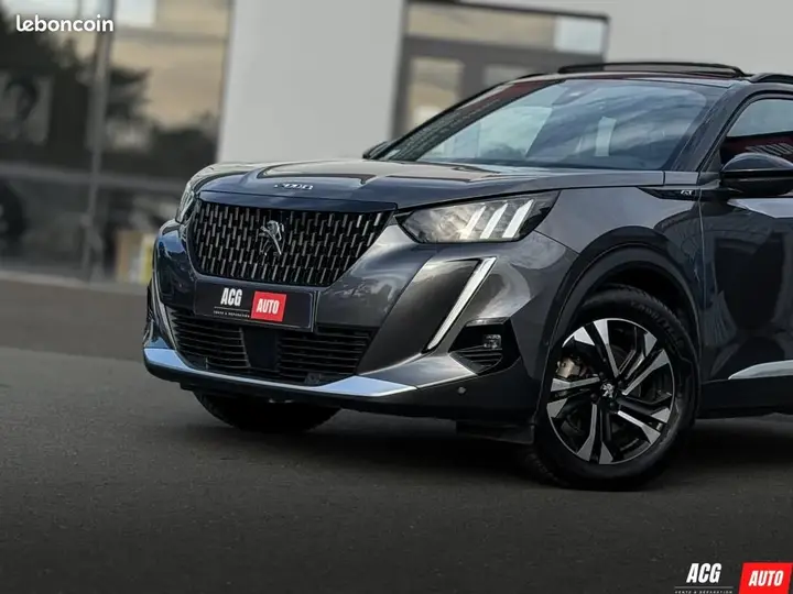 Peugeot 2008 2021 photo 2