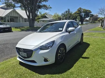 Mazda 2 2018 photo 4