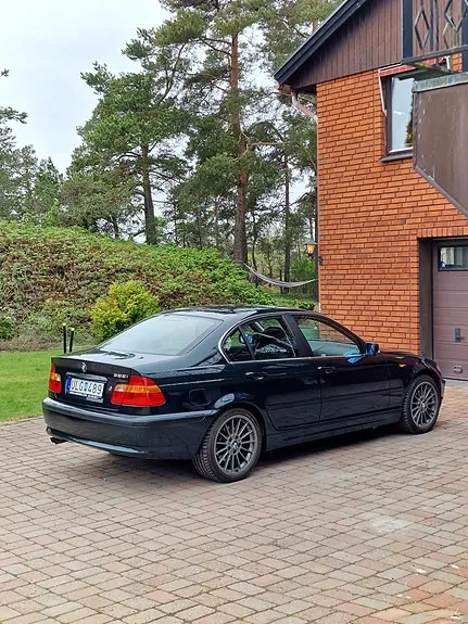 BMW 325I 2002 photo 3
