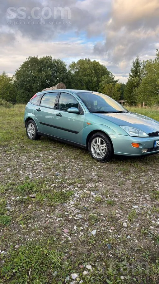 Ford Focus 1998 photo 3