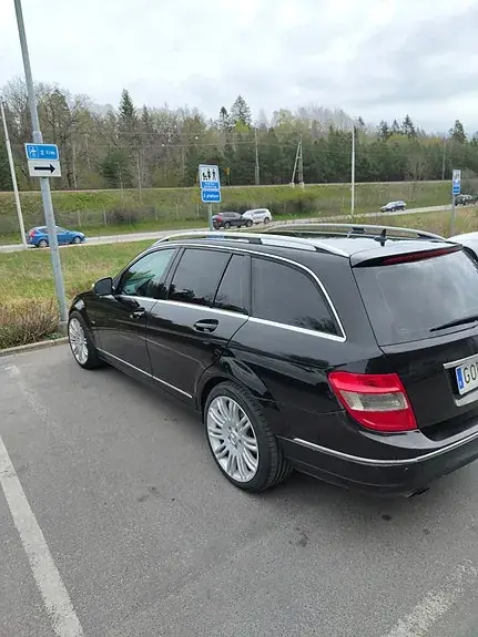 Mercedes-Benz C180