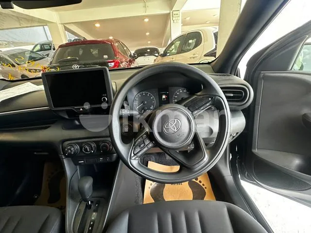 Toyota Yaris 2025 photo 3